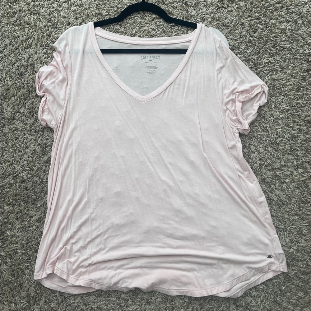 American eagle soft and sexy v neck